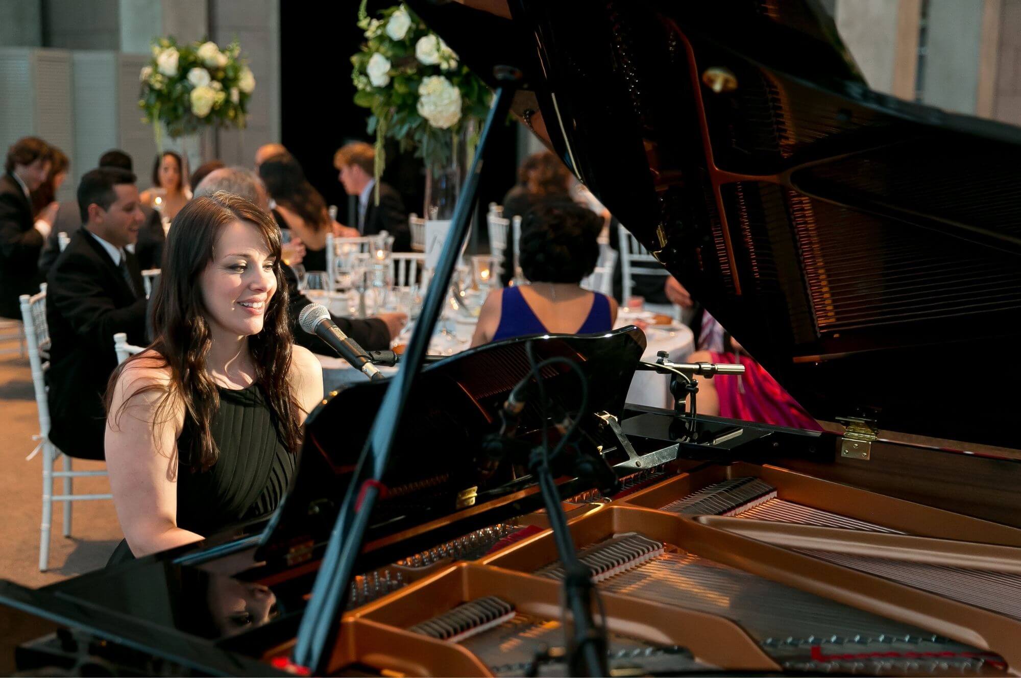 Kimberley Dunn performing at National Gallery of Canada wedding